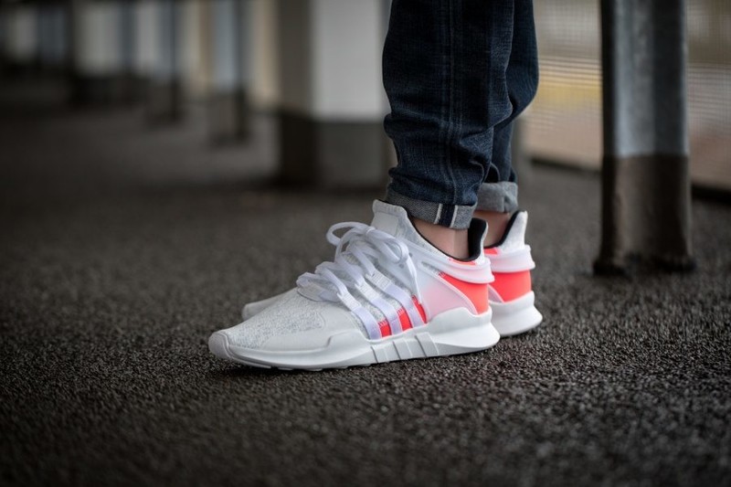 Eqt support adv white hotsell and pink